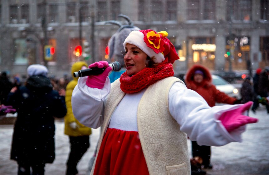 В рамках фестиваля "Путешествие в Рождество" исполнили колядки 9 фото