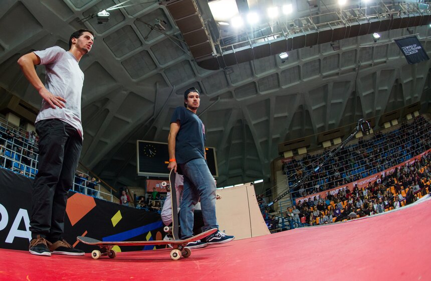 В Москве прошел этап самой престижной серии по скейтбордингу 14 фото