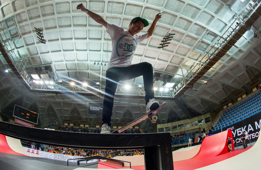 В Москве прошел этап самой престижной серии по скейтбордингу 18 фото