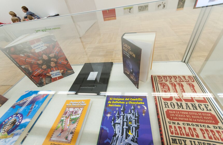 Открытие международной книжной ярмарки non/fiction в ЦДХ 25 фото