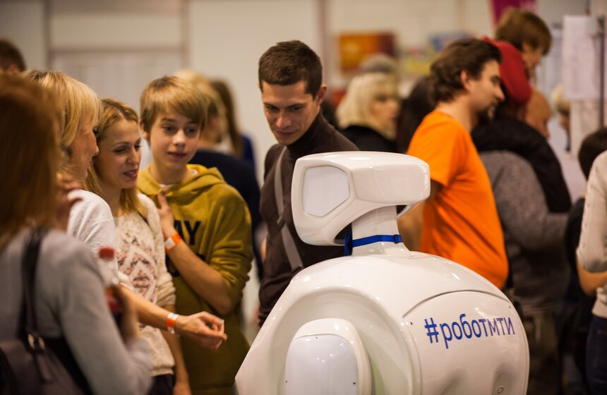 Выставка робототехники Robotics Expo 2015 в КВЦ "Сокольники" 19 фото