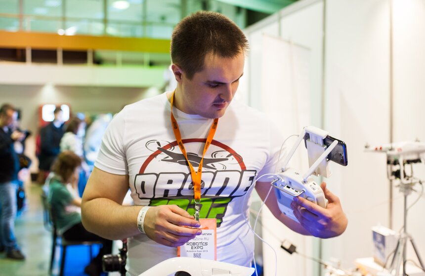 Выставка робототехники Robotics Expo 2015 в КВЦ "Сокольники" 15 фото