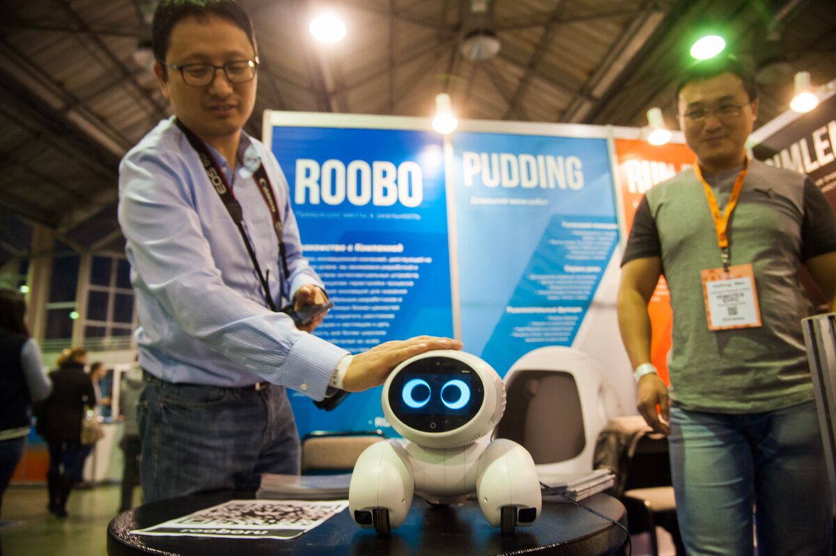 Конференции робототехника. Роботы ученые. Самый умный робот. Достижения робототехники. Робототехника в Китае.