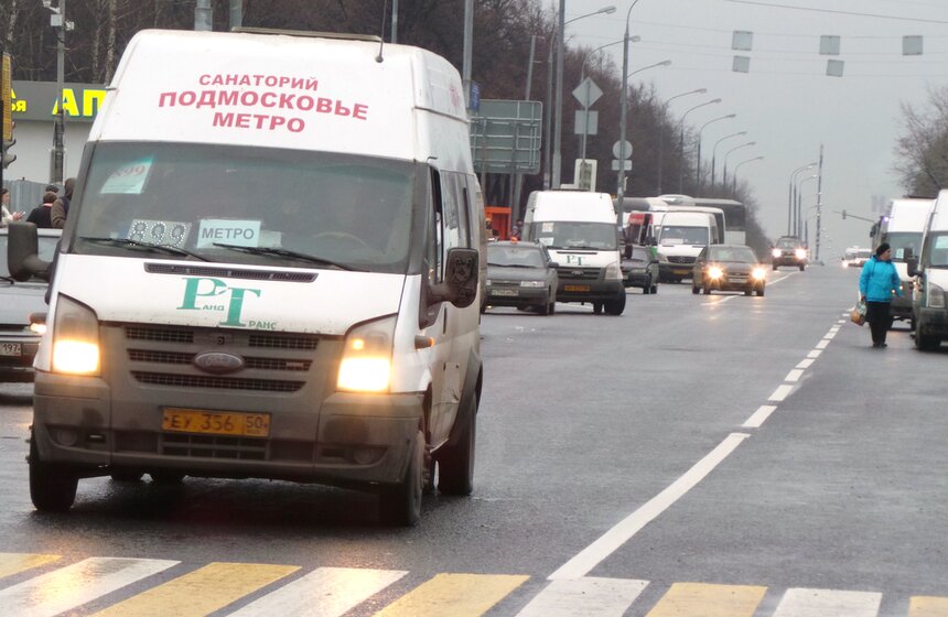 Маршрутные такси на столичных дорогах 1 фото