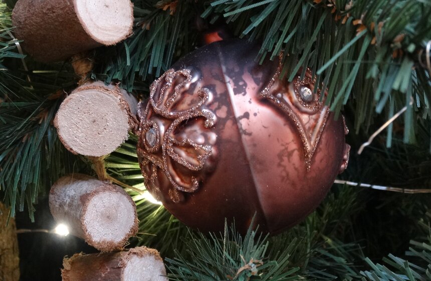 Елка телеканала "Москва 24" в ГУМе 23 фото