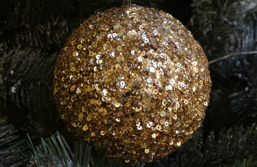 Елка телеканала "Москва 24" в ГУМе 24 фото