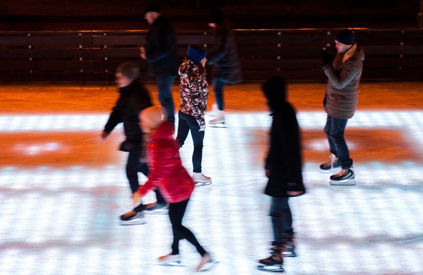 В парке Горького открылся каток 12 фото