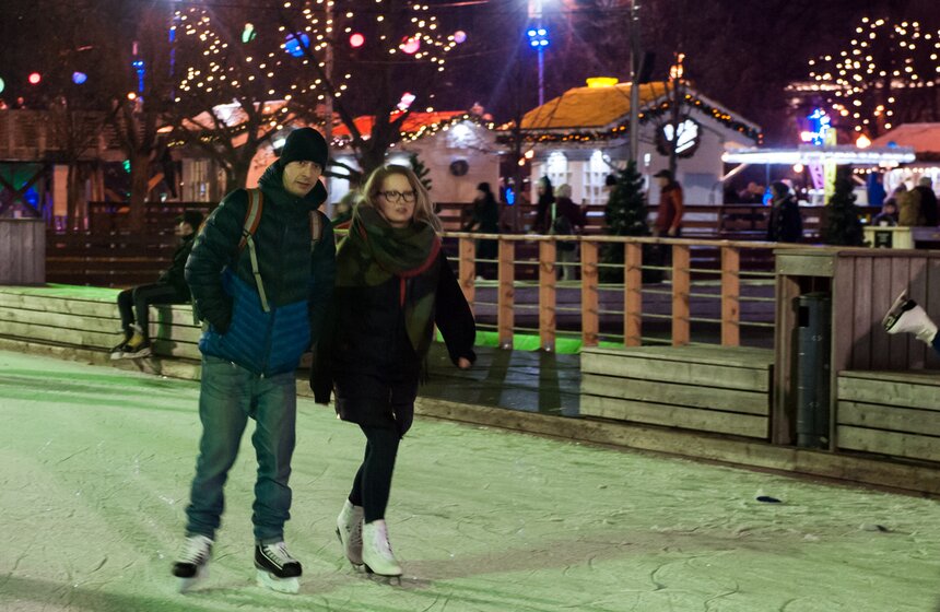 В парке Горького открылся каток 21 фото