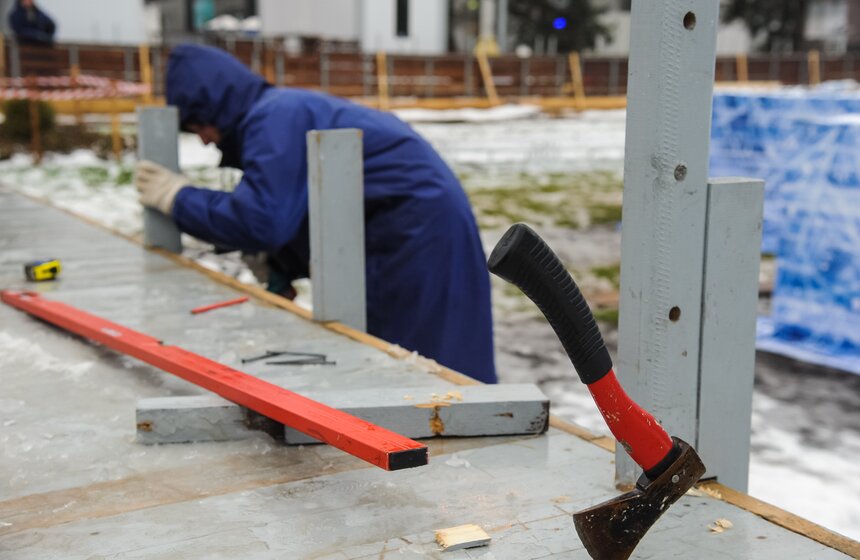 Высшая проба: Илья Авербух первым ступил на главный каток страны 18 фото