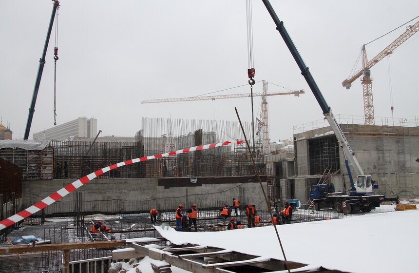 Сергей Собянин посетил место раскопок в "Зарядье" 2 фото