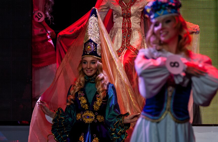 В Москве выбрали "Красу России" 17 фото