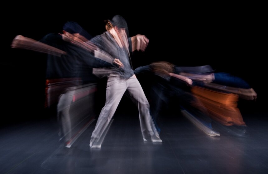 Перформансы #2 и Un/monumental в Культурном центре ЗИЛ 17 фото