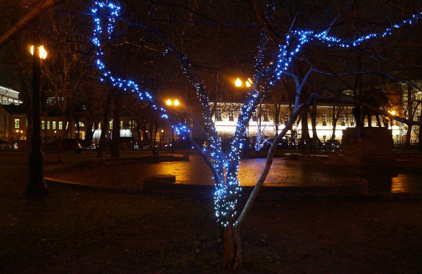 Зимнее освещение в столице 6 фото