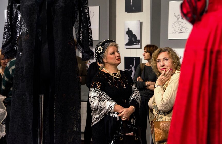 Выставка к юбилею Майи Плисецкой в театральном музее 6 фото