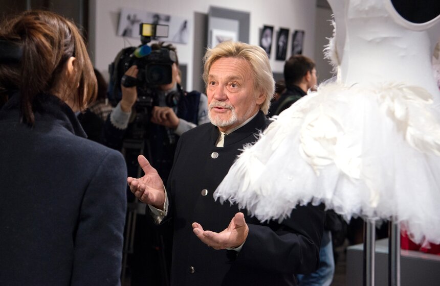 Выставка к юбилею Майи Плисецкой в театральном музее 8 фото