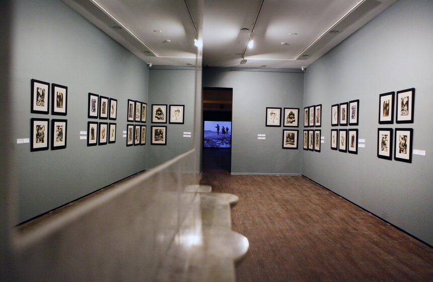 Выставка "Жизнь и театр Александра Тихомирова" 16 фото