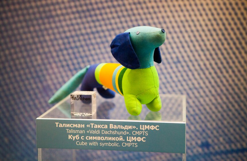 Выставка талисманов Олимпийских игр в Дарвиновском музее 6 фото