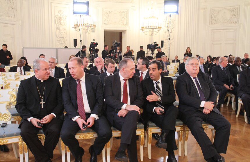 Мэр провел предновогодний прием для дипломатического корпуса 3 фото