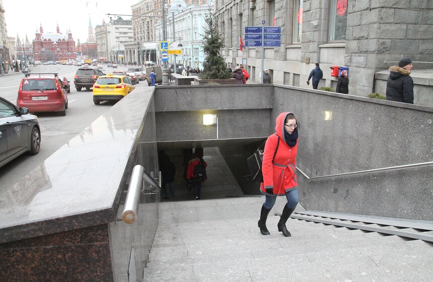 Завершился ремонт пешеходного подземного перехода "Телеграф" 17 фото