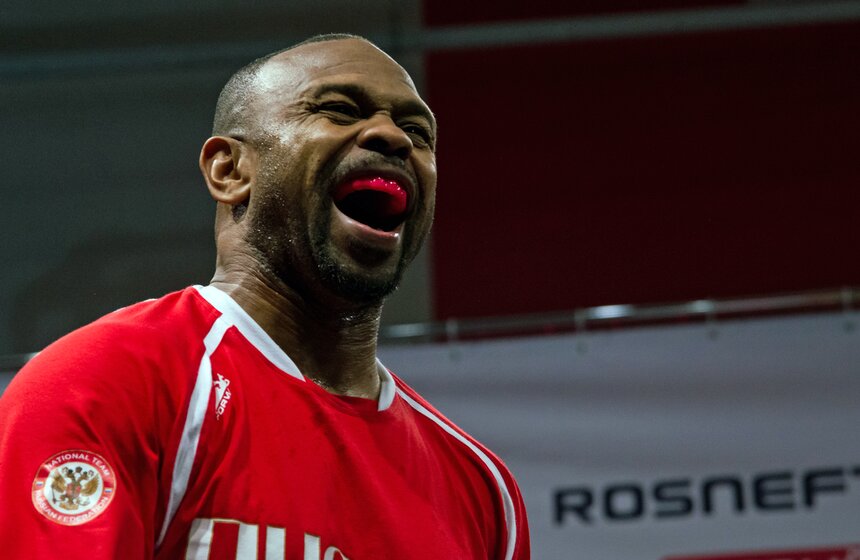 Открытая тренировка боксера Роя Джонса-младшего 19 фото