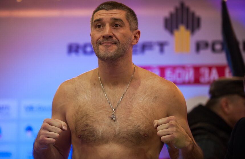 Взвешивание боксеров супербоя "Рой Джонс vs Энцо Маккаринелли" 16 фото