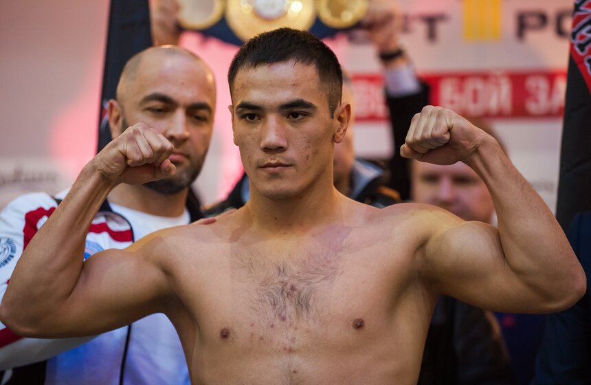 Взвешивание боксеров супербоя "Рой Джонс vs Энцо Маккаринелли" 32 фото