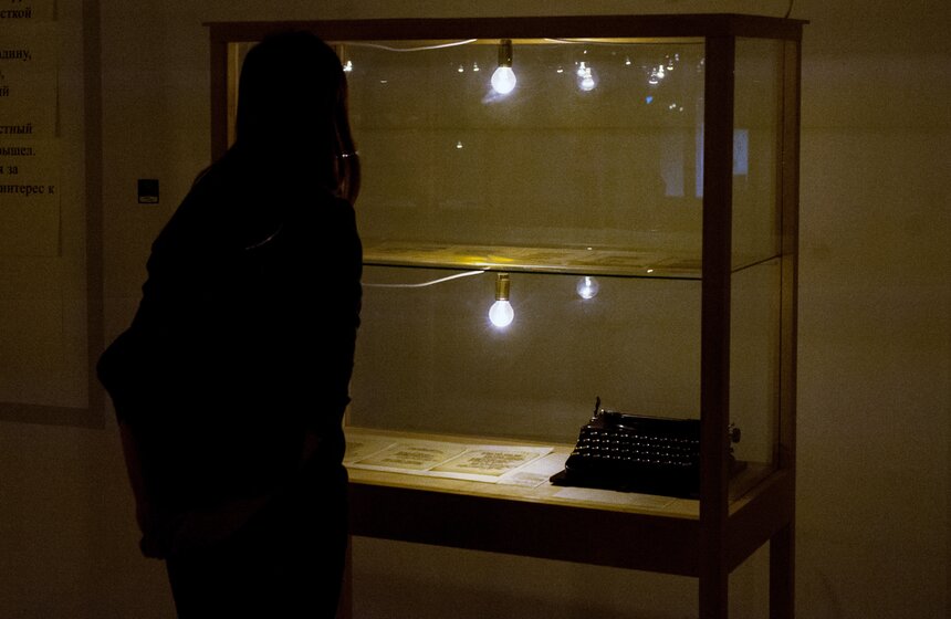 Выставка "200 ударов в минуту" в ММОМА 9 фото