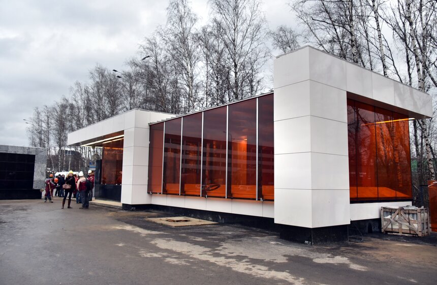 На станциях "Румянцево" и "Саларьево" ведутся отделочные работы 1 фото