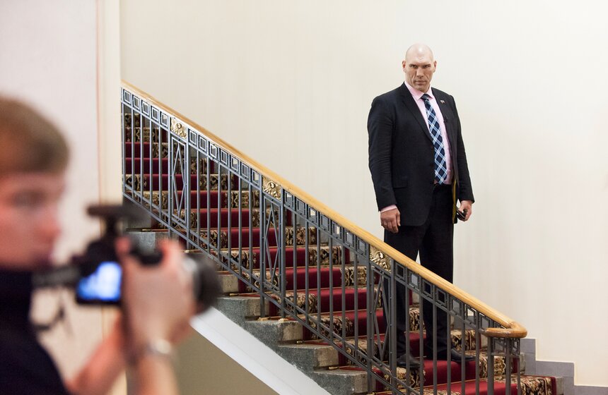 Николай Валуев на записи программы "Важная персона" 5 фото