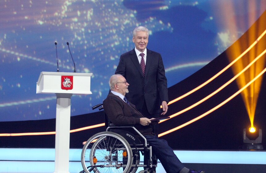 Награждение лауреатов конкурса "Город для всех" 11 фото