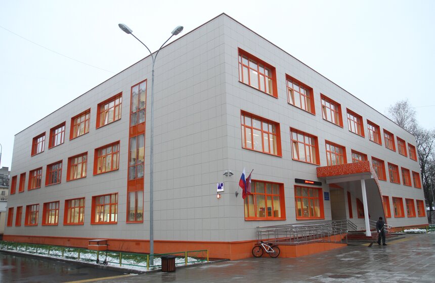 Сергей Собянин посетил школу-новостройку в Щукине 1 фото