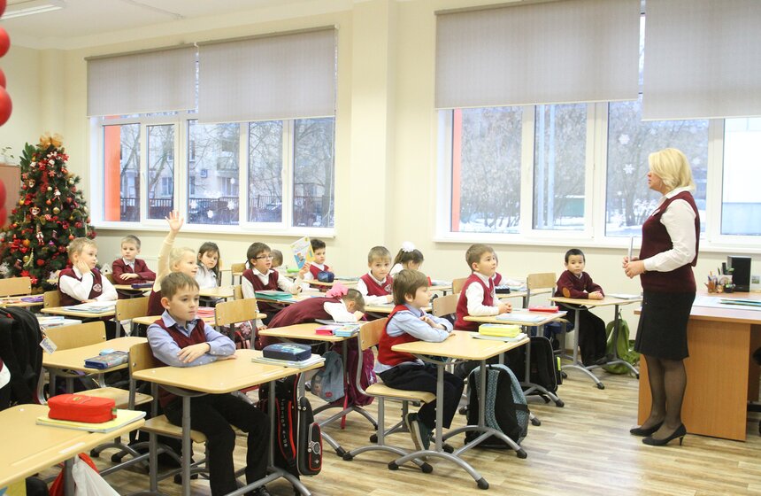 Сергей Собянин посетил школу-новостройку в Щукине 9 фото