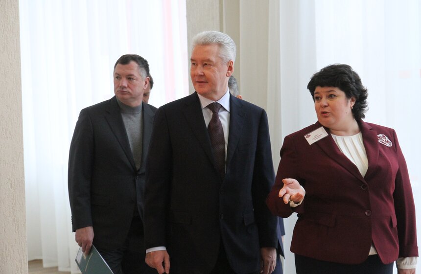 Сергей Собянин посетил школу-новостройку в Щукине 15 фото