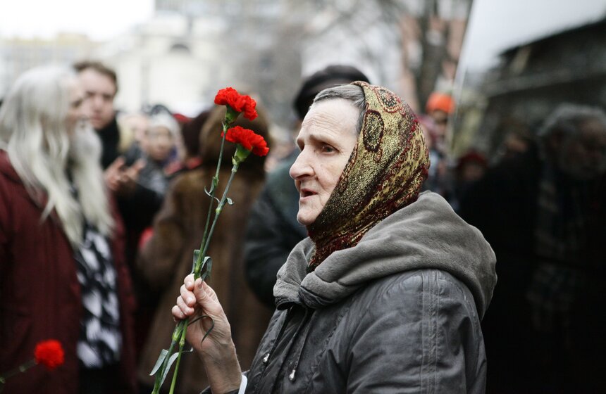 В столице простились с Эльдаром Рязановым 21 фото