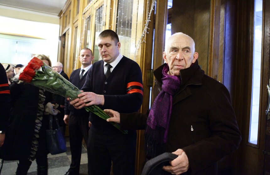 В столице простились с Эльдаром Рязановым 5 фото