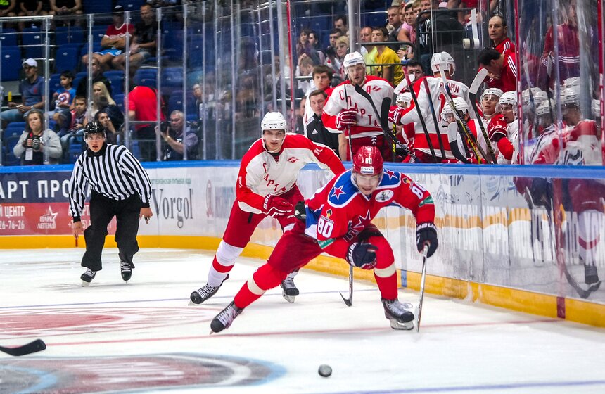 В столице проходит Кубок мэра Москвы по хоккею 26 фото