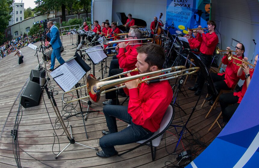 Джаз в саду "Эрмитаж" 19 фото