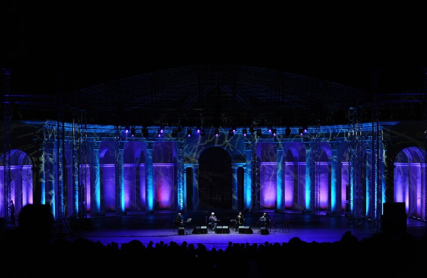 В столице прошел концерт Дживана Гаспаряна 15 фото