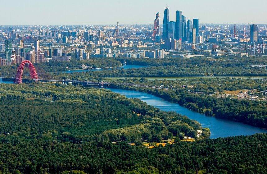 На МАКС прилетели легендарные американские самолеты Douglas 18 фото