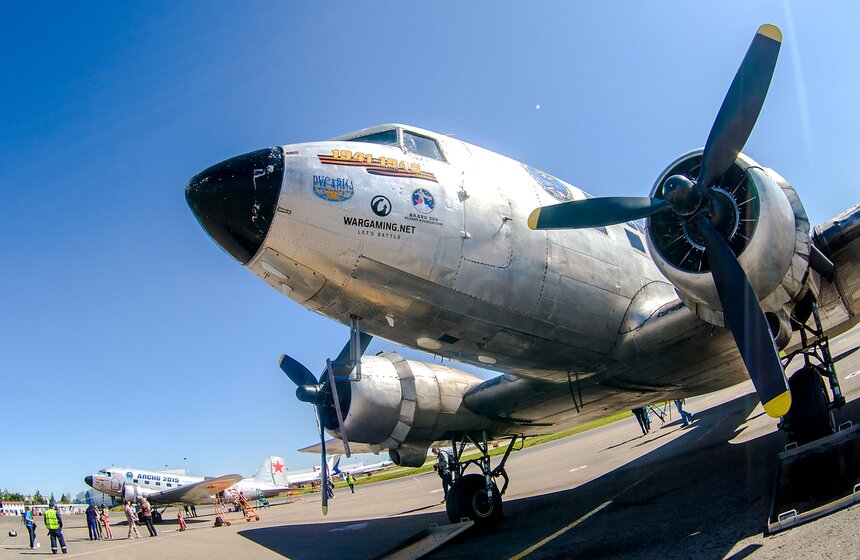 На МАКС прилетели легендарные американские самолеты Douglas 3 фото