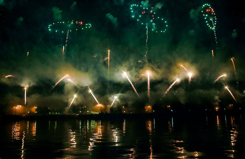 В столице проходит международный фестиваль фейерверков 18 фото