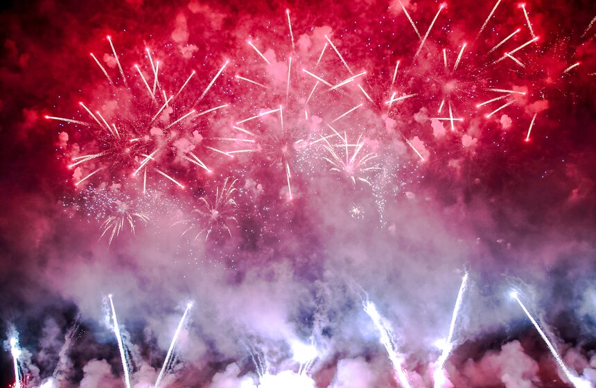 В столице проходит международный фестиваль фейерверков 7 фото
