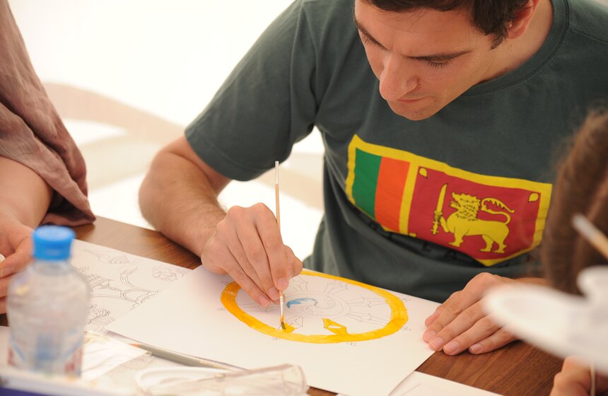 На Пушскинской площади поставили исполняющую желания ступу 17 фото