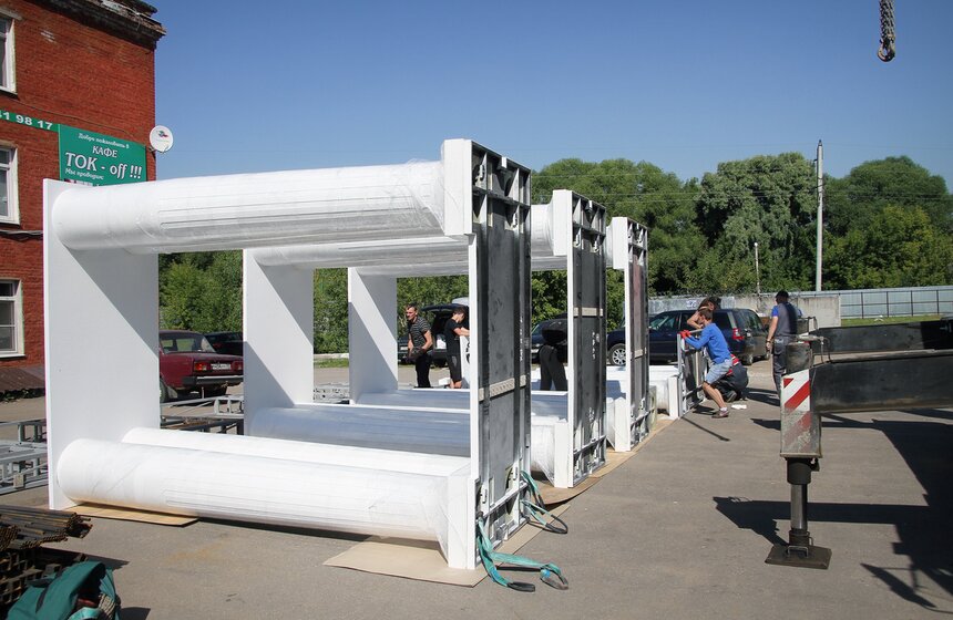 Как создают триумфальные арки ко Дню города 14 фото