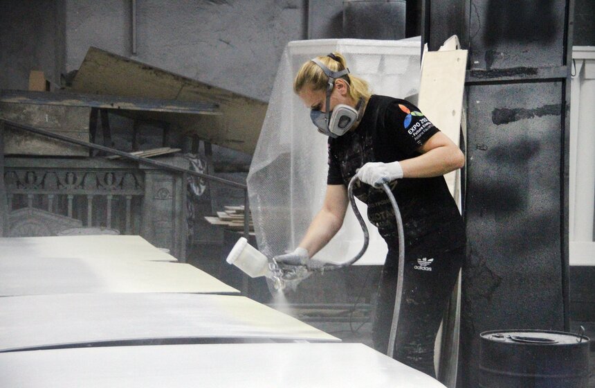 Как создают триумфальные арки ко Дню города 11 фото