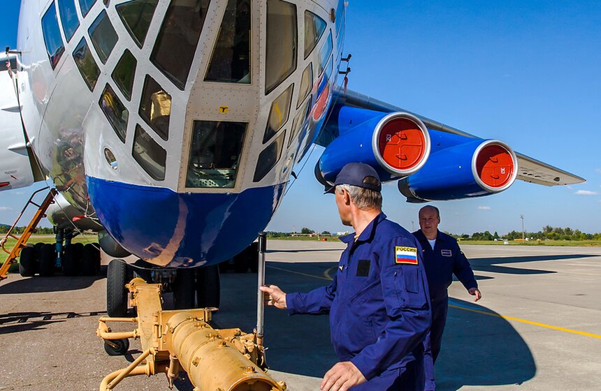 Уникальные самолеты "Авиакомплекса Ильюшина" на "МАКС-2015" 3 фото