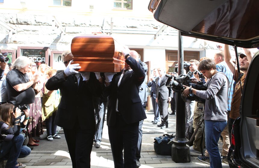 В столице простились с актером Львом Дуровым 22 фото