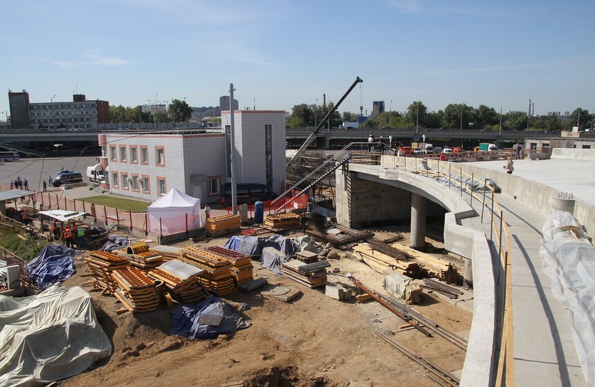 Мэр осмотрел ход реконструкции Звенигородского путепровода 6 фото