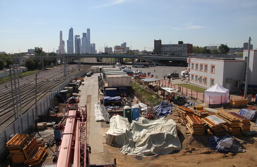 Мэр осмотрел ход реконструкции Звенигородского путепровода 5 фото