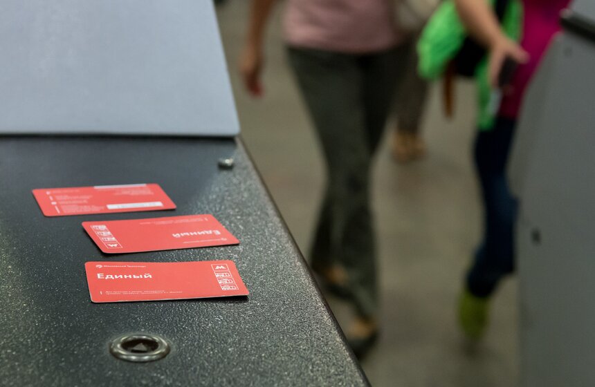 В столице прошел рейд по выявлению безбилетников в метро 8 фото